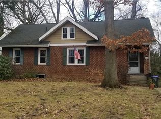 2643 Oak Park Blvd, Cuyahoga Falls, OH 44221