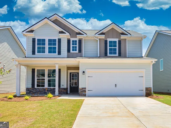 384 Crimson Feather Dr, Jefferson, GA 30549
