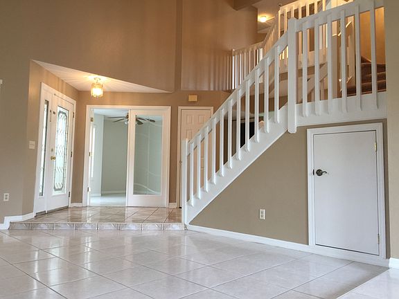 2nd image of 15106 Greenhorn Way