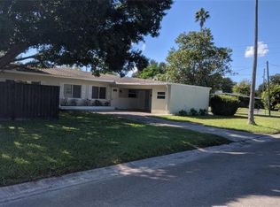 4047 Overlook Dr NE, Saint Petersburg, FL 33703