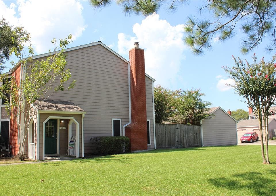 1st image of 16842 Holly Trail Dr #107