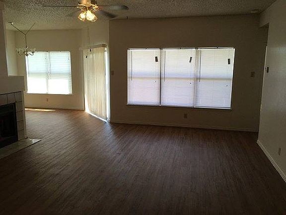3rd image of 7218 Sunlit Trail Dr