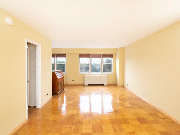 1401 Ocean Avenue image 2 of 13