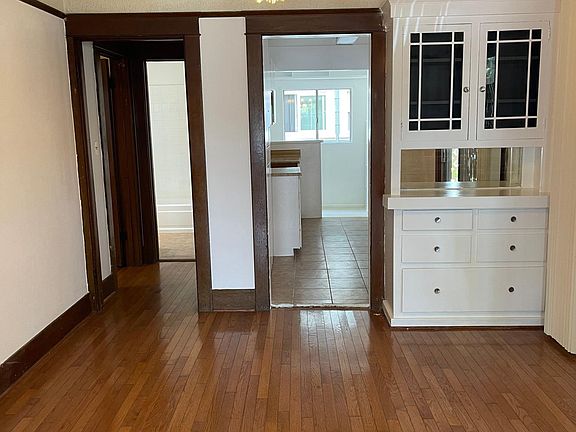 3rd image of 248 San Juan Ave