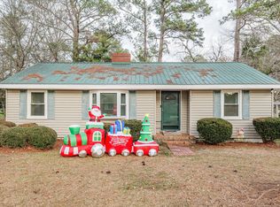 716 Hillcrest Dr, Thomson, GA 30824