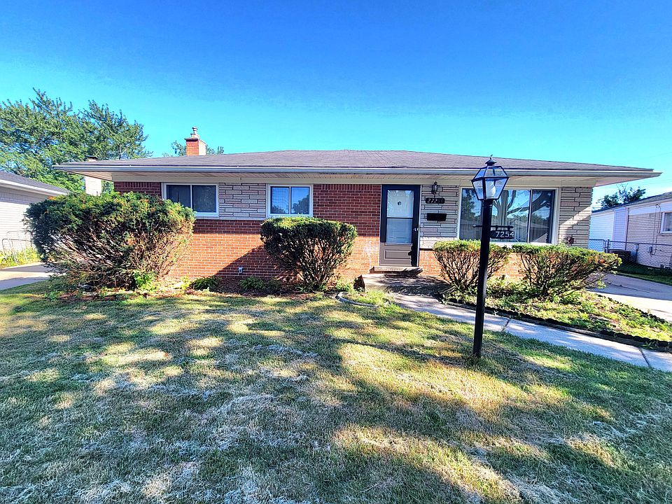 1st image of 27254 Marilyn Dr