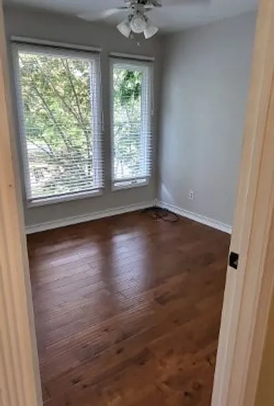 2204 Oakdale Dr — Photo 20