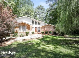 815 San Remo Ct, Fayetteville, GA 30214