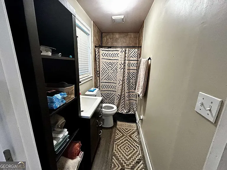 259 N Oliver St #B — Photo 11