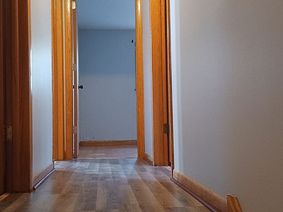 5th image of 14937 State St