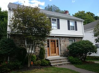 129 Bonad Rd, Brookline, MA 02467