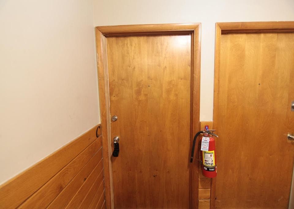 1st image of 1524 38th St