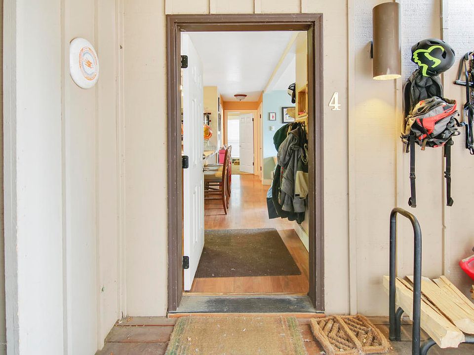 1st image of 265 Aspen Dr APT 4