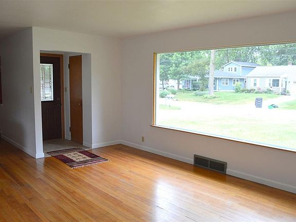 3rd image of 1200 Worthmore Ave