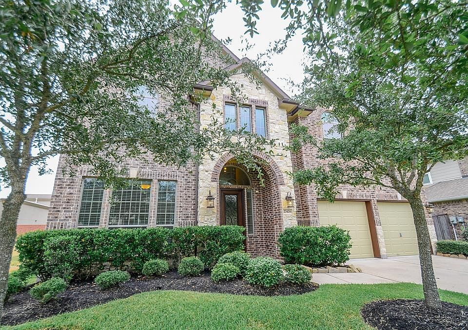 1st image of 27426 Charlenes Way Dr