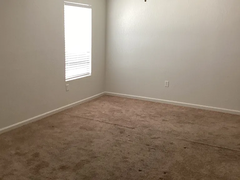 2801 E Loop 820 S #820 — Photo 24