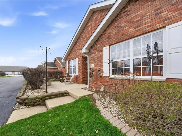 352 W 43rd Ct, Griffith, IN 46319