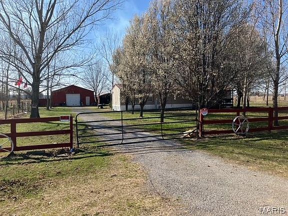 2nd image of 42691 County Road 121