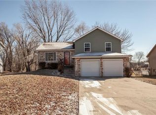 18225 Troost St, Olathe, KS 66062