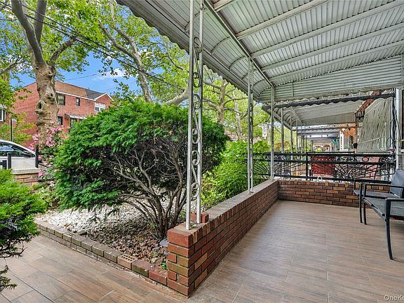4th image of 644 E 59th Street