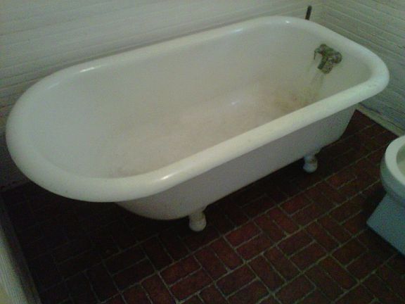 Clawfoot Tub