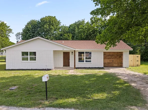 21 Park St, Lone Grove, OK 73443