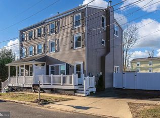 207 2nd St, Fieldsboro, NJ 08505