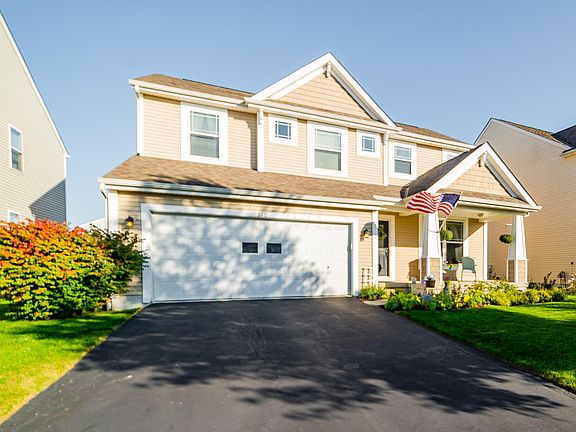 2nd image of 572 Cedar Run Dr