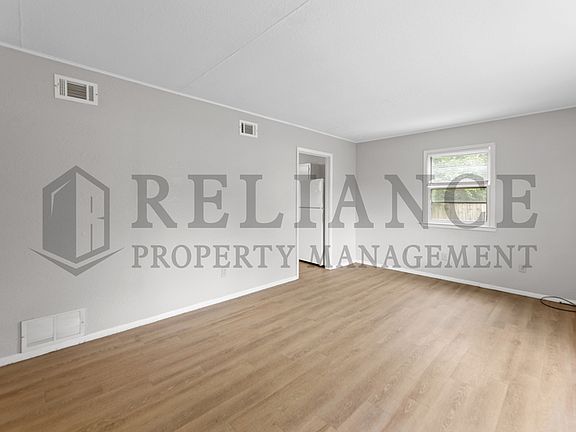 5th image of 2450 N Prince St