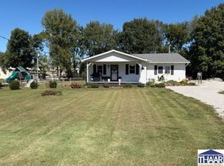 3698 E Broadlands Ave, Terre Haute, IN 47805
