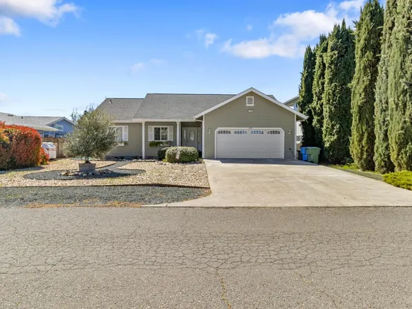 3193 Saint Francis Drive, Lakeport, CA 95453