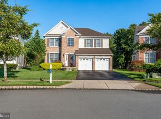 12 Hedley Dr, Princeton, NJ 08540