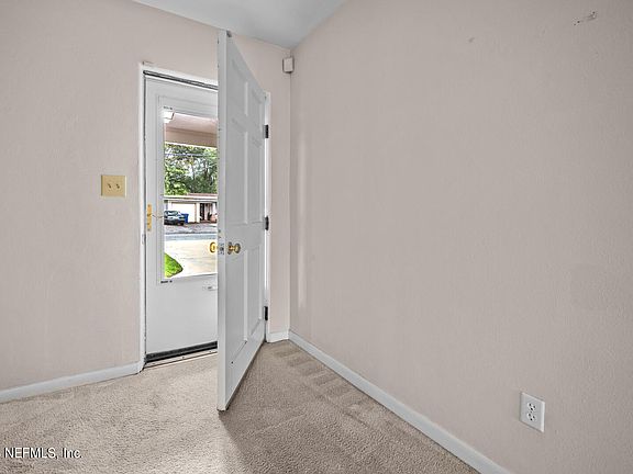 5th image of 1805 ALMIRA Street