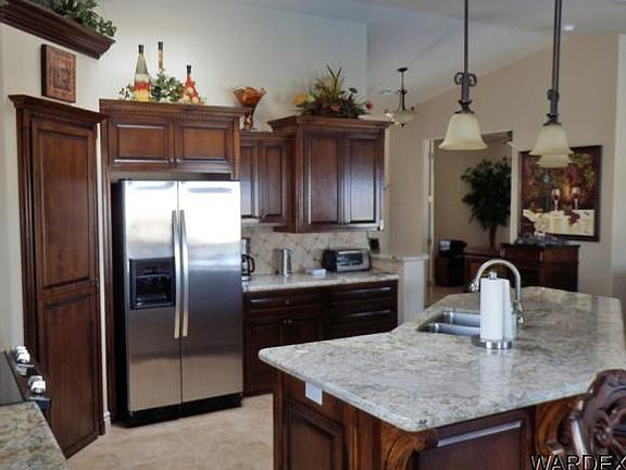 5th image of 2831 Appletree Dr