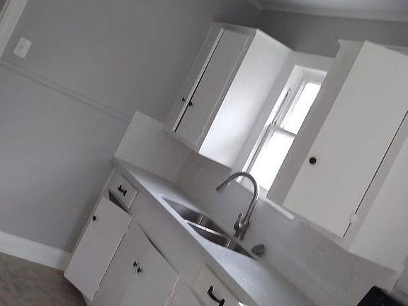 5th image of 3800 6th St