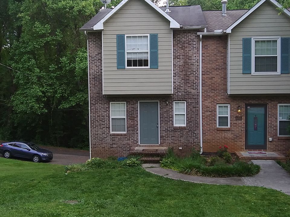 1st image of 637 Shadywood Ln