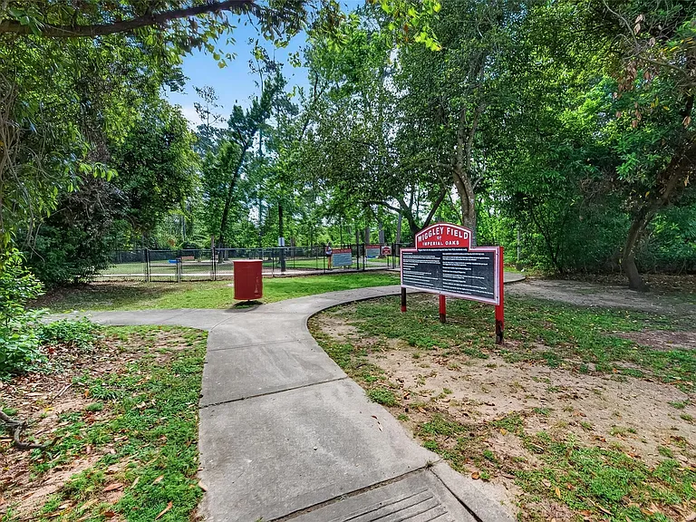 31722 Royal Woods Ct — Photo 43