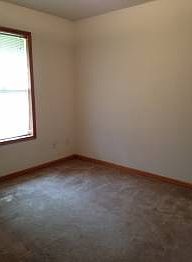 5th image of 1703 S Tallowood Dr