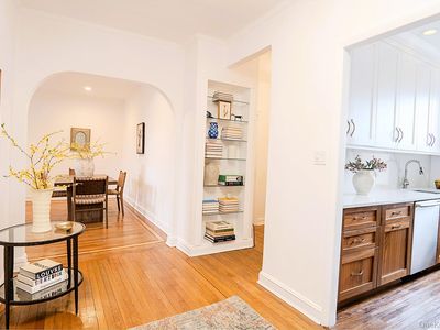 21 Barstow Road #5K, Great Neck, NY, 11021