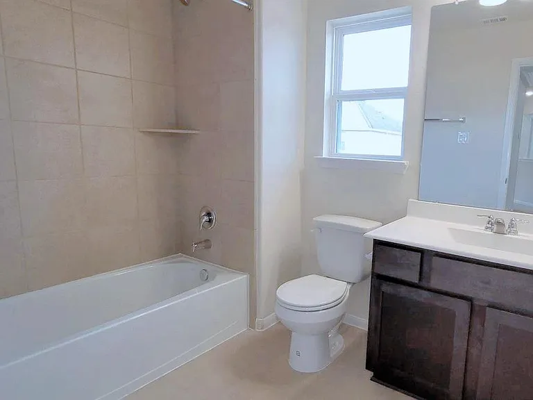 6034 Prince Place Dr — Photo 25