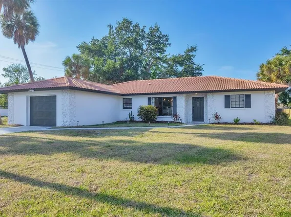 2301 Cass St, Sarasota, FL 34231
