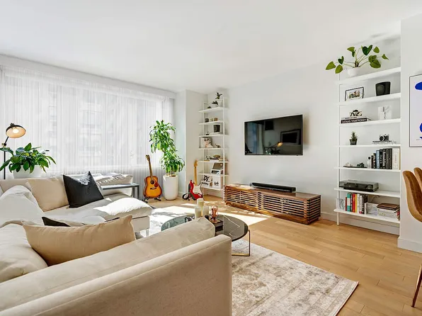 22 N 6th St APT 7L, Brooklyn, NY 11249