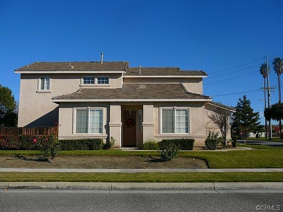3rd image of 747 Pioneer Ave