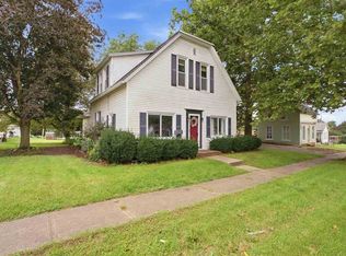 207 W Marion St, Sigourney, IA 52591