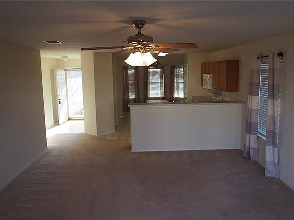 4th image of 2833 Mesa Valley Dr