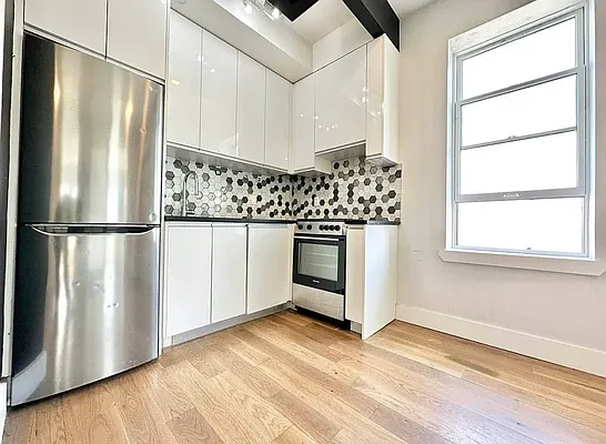 Rented by Doorway NYC, LLC | media 2