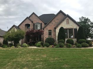 3181 Laurel Cir, Centerton, AR 72719