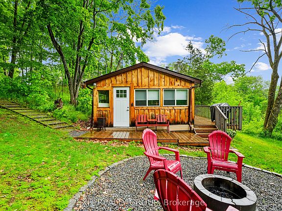 3rd image of 734 Marble Point Rd