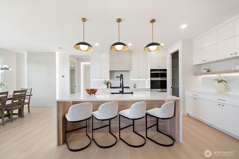 5th image of 7505 W 23rd Avenue