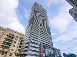 4065 Confederation Pkwy #PENTHOUSE 06, Mississauga, ON L5B 0L4